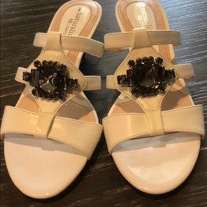 Naturalizer N5 Comfort Sandal size 7